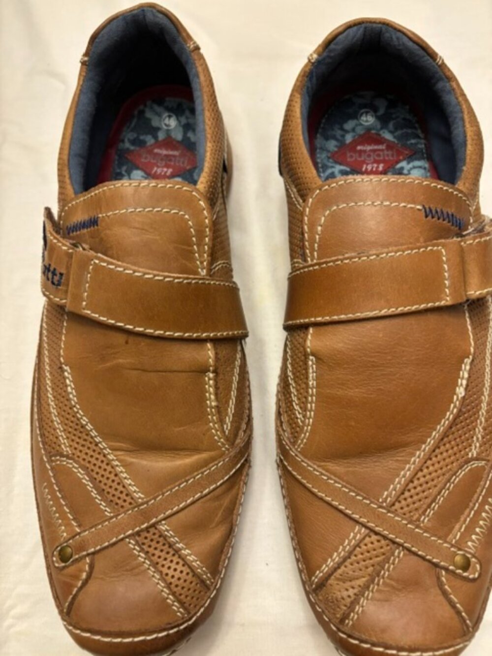 BUGATTI MEN’S LEATHER SHOES –